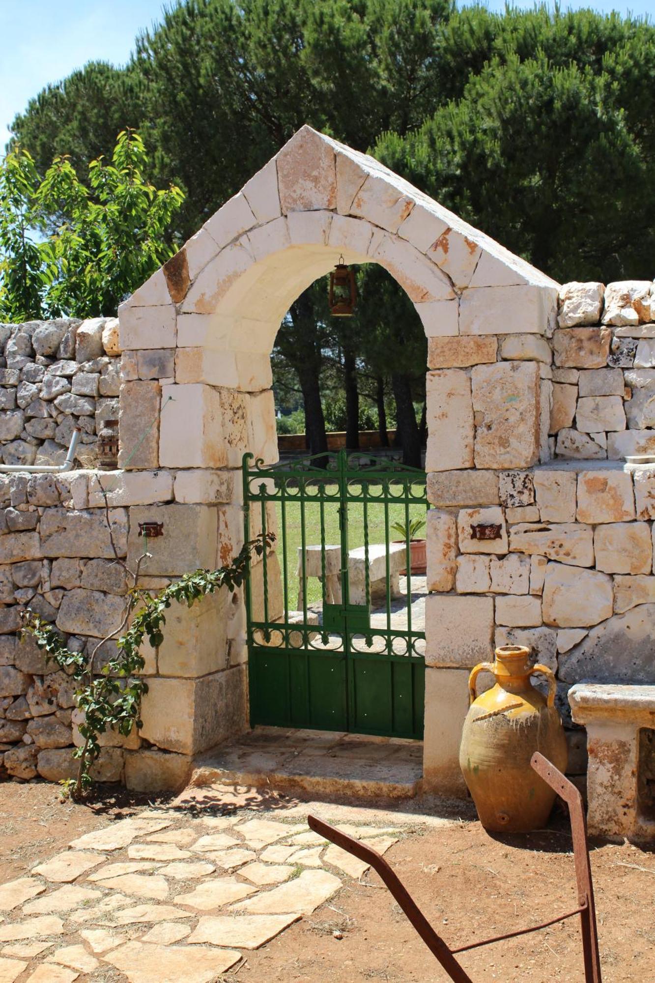 Masseria Tolla Ostuni Εξωτερικό φωτογραφία