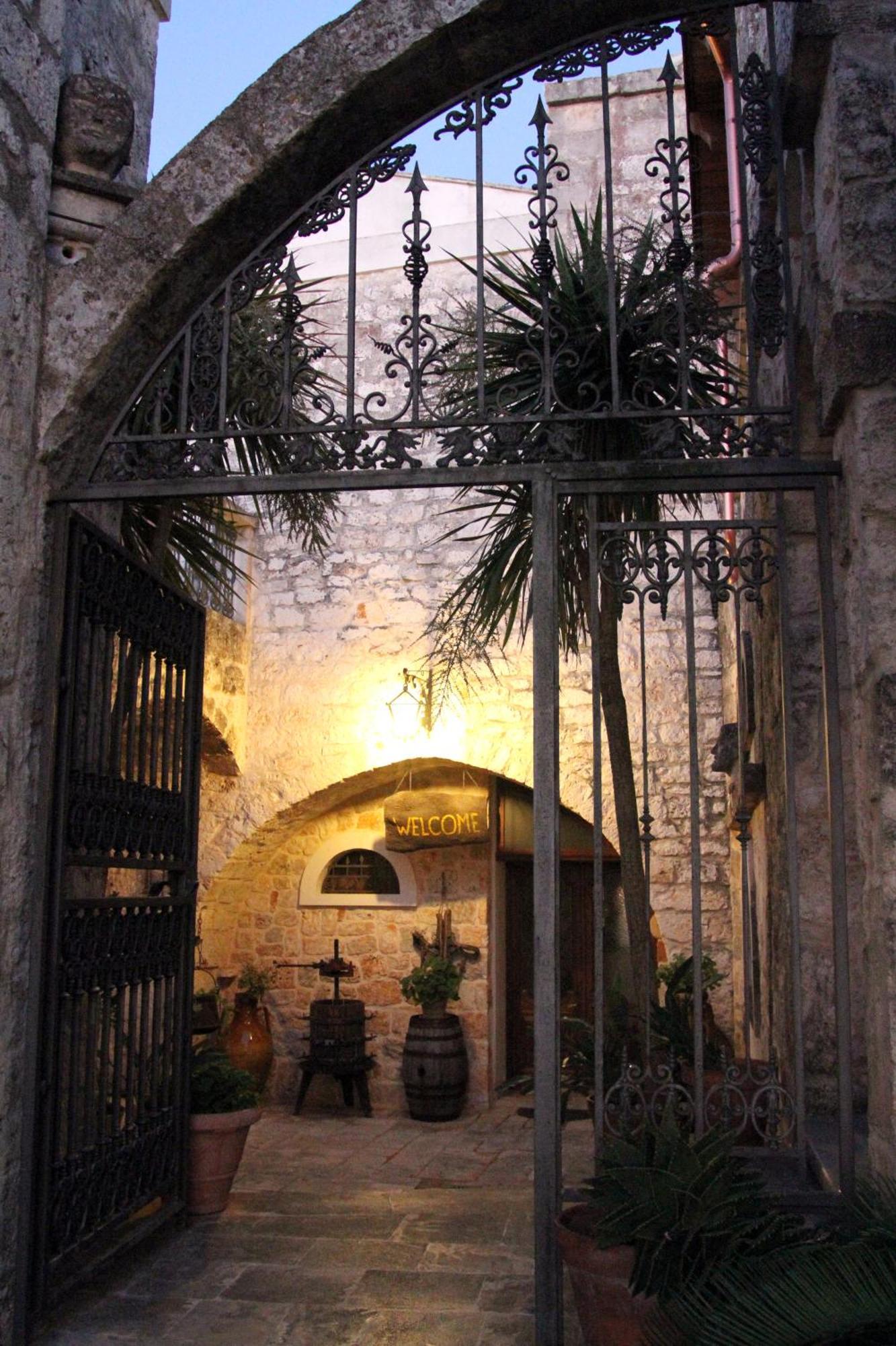 Masseria Tolla Ostuni Εξωτερικό φωτογραφία